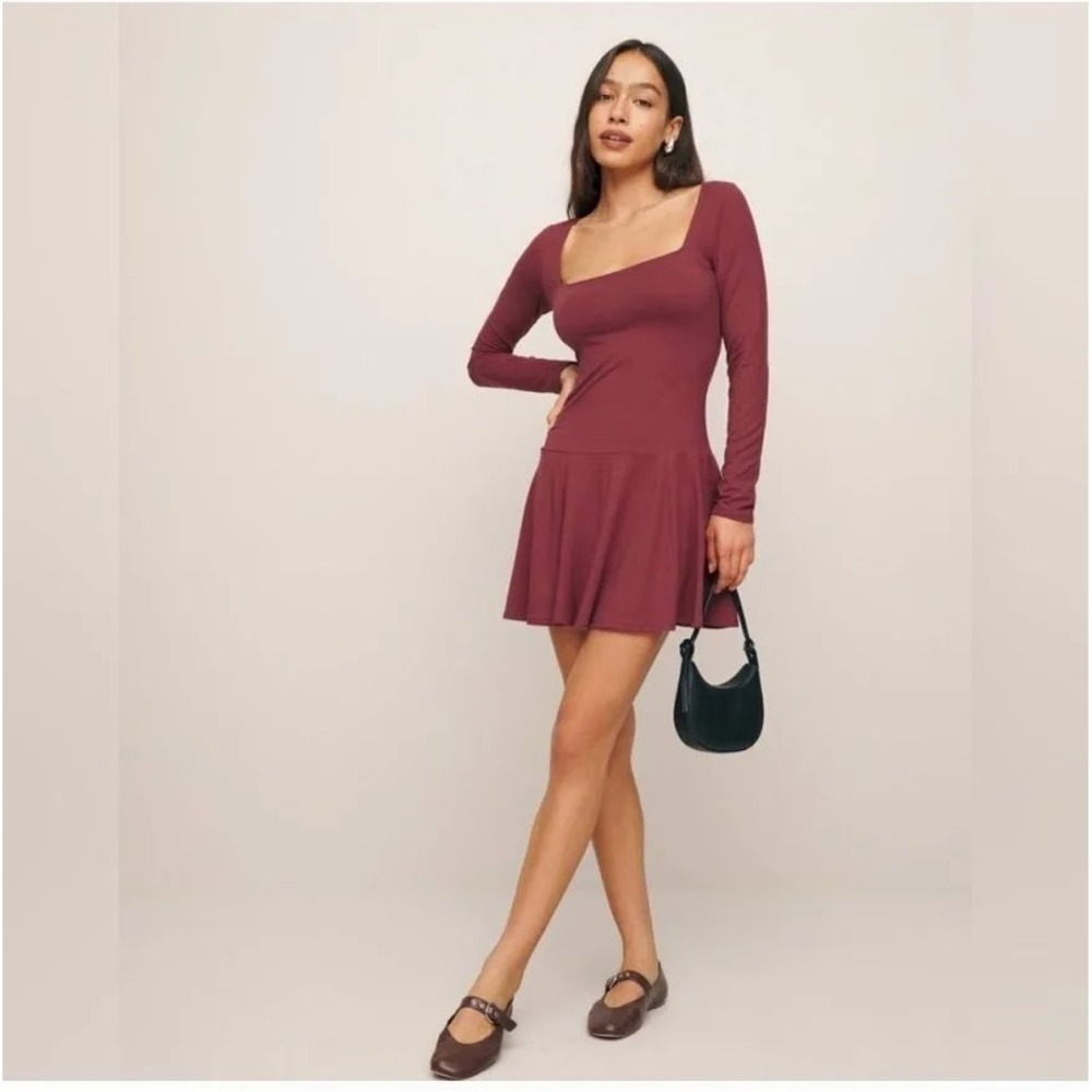 Reformation COEN Dress Size Large Chianti Red Pleated Romantic